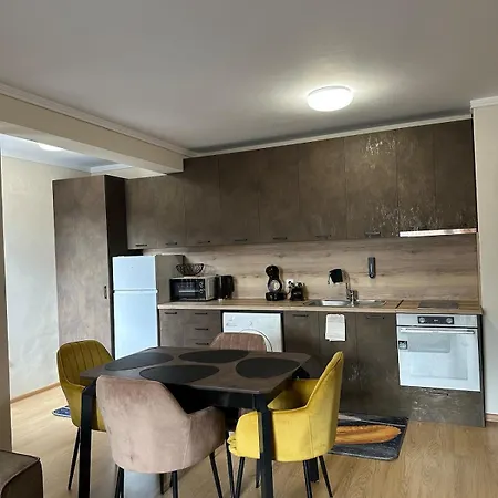 Alex * Велико Търново